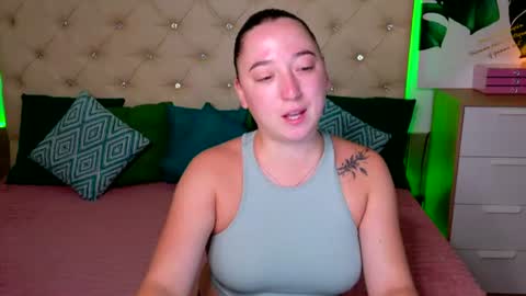 Snapshot of ava_maax chatting on July 2026 04:48:02 AM Ava online show from July 2026 04:48:02 AM