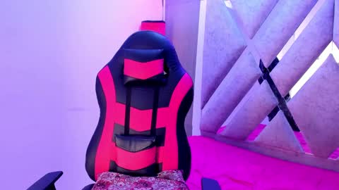 Snapshot of ava_wilde chatting on November 2025 07:49:02 PM Ava Wilde online show from November 2025 07:49:02 PM