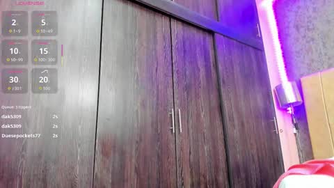 Snapshot of avaa_am chatting on September 2025 07:19:01 AM AVA online show from September 2025 07:19:01 AM