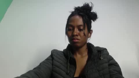 avalericherrycm101 online show from November 2025 09:48:01 PM