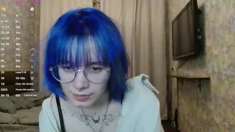 avaobierne online show from March 2026 06:25:01 PM