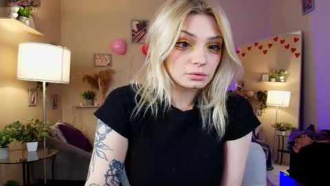 avasun online show from February 2026 10:39:01 PM