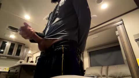 Snapshot of average210 chatting on February 2026 12:29:02 AM average210 online show from February 2026 12:29:02 AM