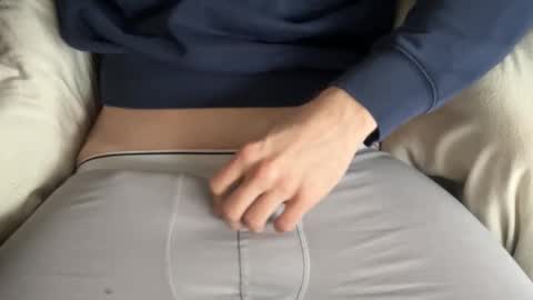 Snapshot of averageddaniel chatting on November 2025 11:43:01 AM averageddaniel online show from November 2025 11:43:01 AM