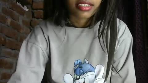 Snapshot of avery_lust01 chatting on January 2025 08:18:02 AM avery_lust01 online show from January 2025 08:18:02 AM