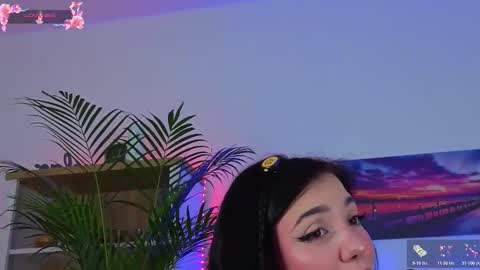 Snapshot of averywillow chatting on February 2026 11:59:01 PM AveryWillow online show from February 2026 11:59:01 PM