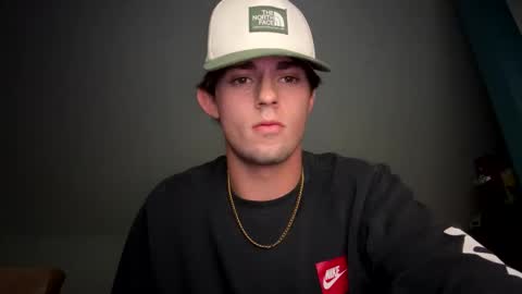 Snapshot of avrilparamoree chatting on November 2025 12:58:01 AM Herjobistables online show from November 2025 12:58:01 AM