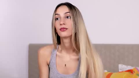 awalynch online show from October 2025 07:53:02 AM