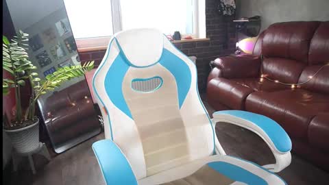 Alice online show from October 2025 11:22:02 AM