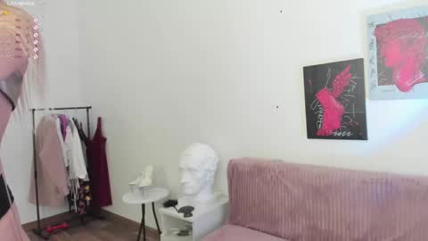 Emily online show from January 2025 04:44:02 AM