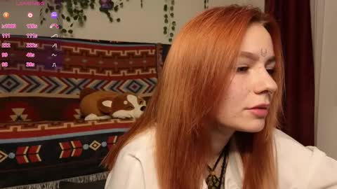 Tris online show from December 2025 01:32:02 AM