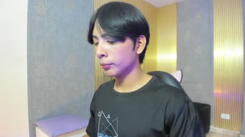 axel1_tay online show from April 2026 07:37:02 PM