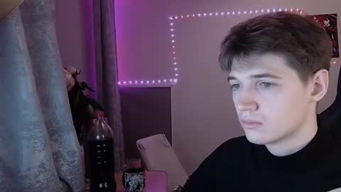 axel_0ne online show from February 2026 12:48:02 PM