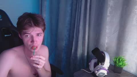 axel_0ne online show from June 2026 08:59:02 PM