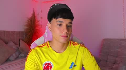 Snapshot of axel_cody_ chatting on June 2026 08:52:01 AM AXEL online show from June 2026 08:52:01 AM