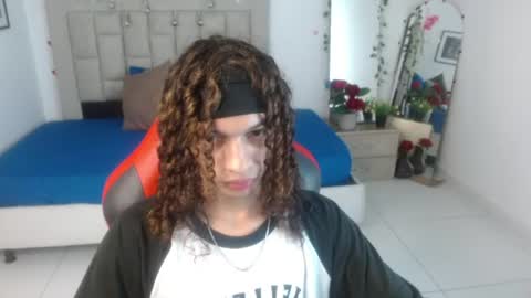 Axel online show from June 2026 12:58:01 AM