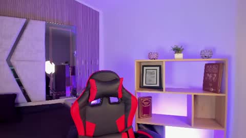 Snapshot of axel_grey_ chatting on July 2026 12:41:01 PM axel_grey_ online show from July 2026 12:41:01 PM