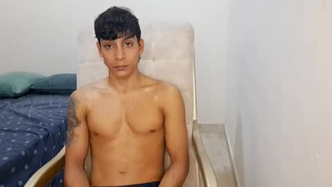 Snapshot of axel_rosse2 chatting on January 2026 10:43:01 AM axel_rosse2 online show from January 2026 10:43:01 AM