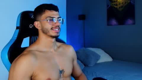 Snapshot of axel_stein03 chatting on February 2025 03:42:01 AM axel stein NEW ACCOUNT online show from February 2025 03:42:01 AM