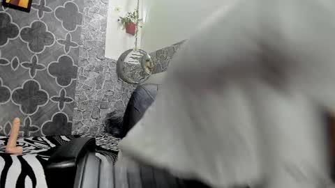 axel_strongx18 online show from February 2026 03:49:02 PM