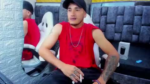 Axell Cross2 online show from February 2025 10:09:02 PM