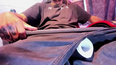 Axell Cross2 online show from March 2026 02:12:01 AM