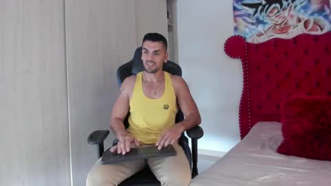 Snapshot of axelwinters__ chatting on September 2025 09:04:02 PM Axel online show from September 2025 09:04:02 PM