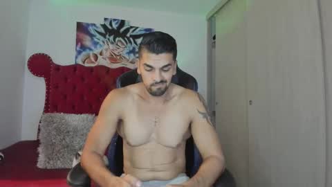 Snapshot of axelwinters__ chatting on December 2025 11:56:02 PM Axel online show from December 2025 11:56:02 PM