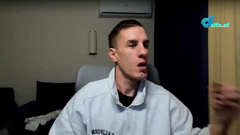 Axl online show from February 2026 09:10:02 PM