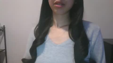 axue online show from December 2024 03:17:01 PM