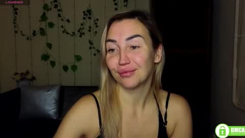 Snapshot of ay_kiss_jully chatting on January 2026 06:35:02 PM Jully online show from January 2026 06:35:02 PM