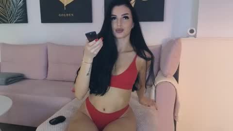 Ayabellle online show from November 2025 09:46:01 PM