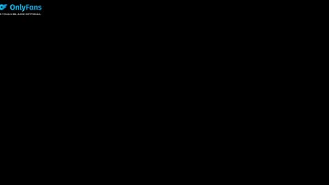 Snapshot of aydanblake chatting on December 2024 09:24:01 AM Aydan Blake online show from December 2024 09:24:01 AM