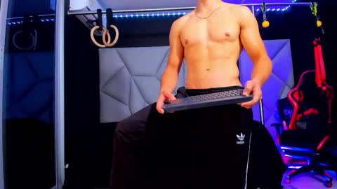 Ayden Miller online show from March 2025 11:42:02 AM