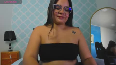 Alyda Jaramillo online show from January 2026 07:08:01 PM