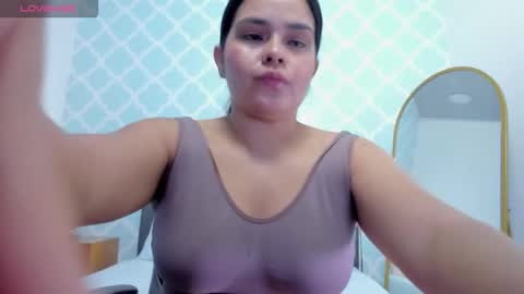 Alyda Jaramillo online show from February 2026 09:52:01 AM