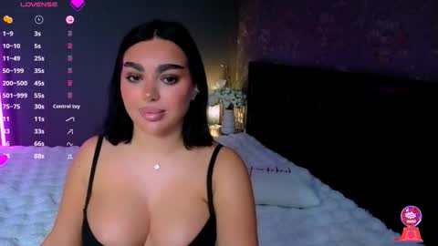  Ayla Demir  online show from November 2025 10:53:02 PM