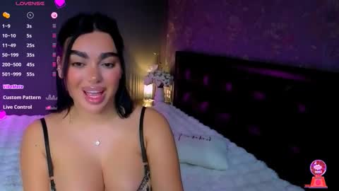  Ayla Demir  online show from November 2025 10:54:01 PM