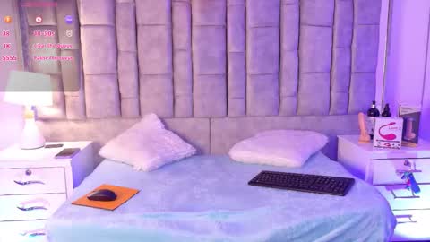 Snapshot of ayla_han chatting on February 2026 04:11:01 AM ayla_han online show from February 2026 04:11:01 AM