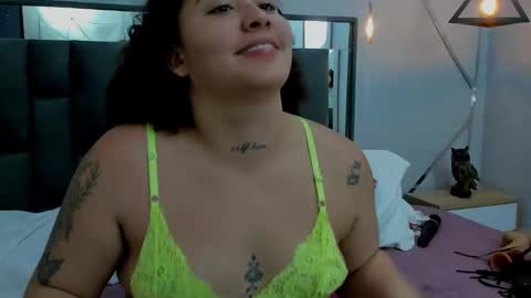 Snapshot of ayla_martinez chatting on January 2025 08:30:02 AM Ayla online show from January 2025 08:30:02 AM