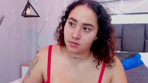 Snapshot of ayla_martinez chatting on February 2025 06:14:02 AM Ayla online show from February 2025 06:14:02 AM