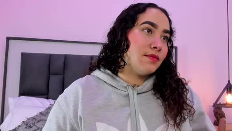 Snapshot of ayla_martinez chatting on October 2025 02:47:02 AM Ayla online show from October 2025 02:47:02 AM