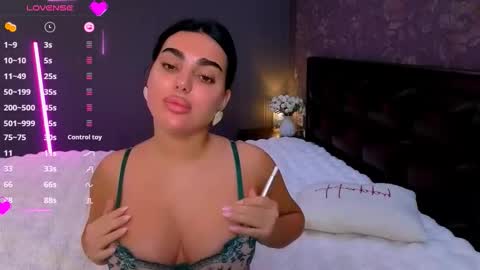Ayla online show from October 2025 12:46:01 PM