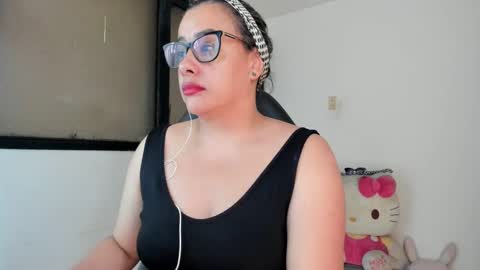 Snapshot of aylaislem chatting on February 2025 07:39:02 AM SandyMODELINDEPENDIENT online show from February 2025 07:39:02 AM