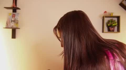 SOPHY ROGERS online show from December 2025 01:34:01 AM