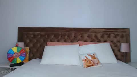 Aylin online show from September 2025 01:38:02 AM