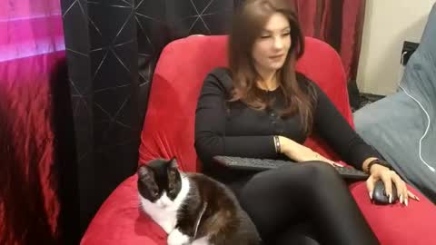 Dominatrix Queen online show from October 2025 03:01:02 PM