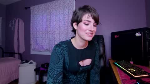mia rand online show from June 2026 12:37:01 AM