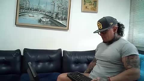 Ayrton naffah2 online show from September 2025 08:12:02 PM