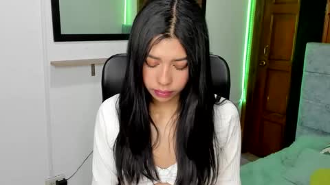 Snapshot of aysha_winxs chatting on February 2026 03:13:01 AM Aysha online show from February 2026 03:13:01 AM